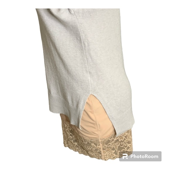 TAHARI Crew Neck Sweater SZ L - Picture 2 of 6